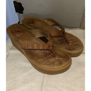 OluKai Sandals Women's 9 Pale Lio Flip Flop Leather Wedge Heel